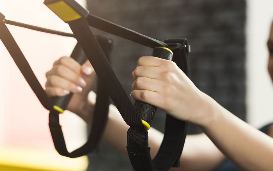 Sangle TRX : comment s'entraîner avec ? 